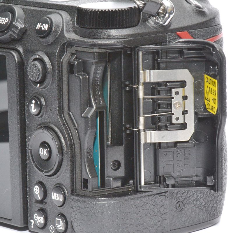CÂMERA MIRRORLESS NIKON Z6 II CORPO - SEMINOVA-1792240630977